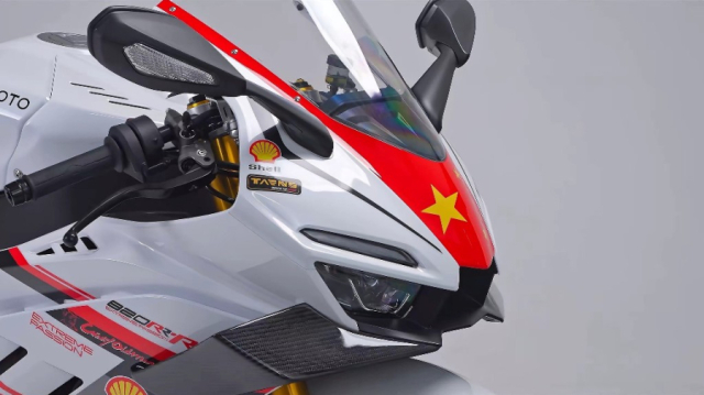 ZXMoto 820RR dam khang dinh toc do 300 kmh voi 150 ma luc va trong luong 175 kg - 4