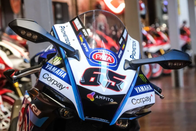 Ban sao Yamaha R1 cua Jonathan Rea da san sang cho nguoi ham mo