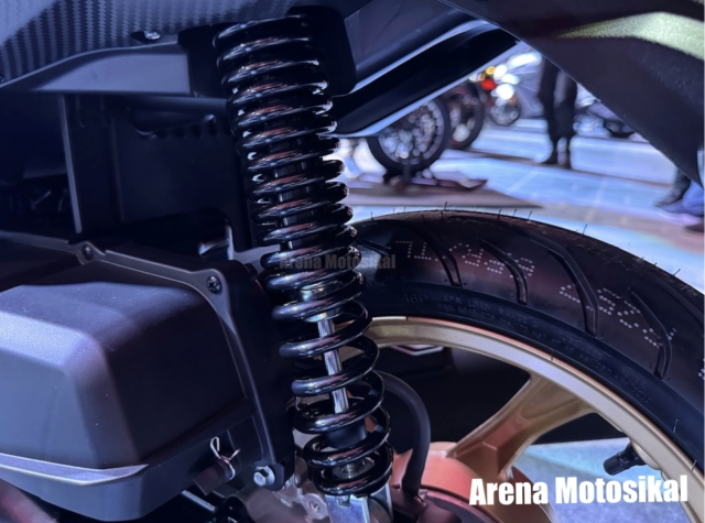 Can canh WMOTO EZ125i 2026 vua ra mat voi gia 25 trieu Dong Co gi de canh tranh voi Vario 125 - 21