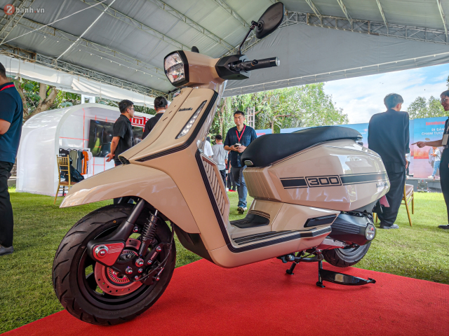 Chi tiet Lambretta X300 SR ra mat thi truong Viet Nam voi muc gia canh tranh nhat phan khuc - 4