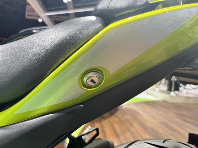 Hinh anh thuc te cua Suzuki Gixxer SF 250 FFV phien ban su dung xang sinh hoc 85 Ethanol - 21