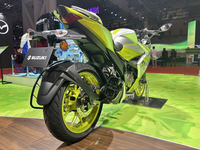 Hinh anh thuc te cua Suzuki Gixxer SF 250 FFV phien ban su dung xang sinh hoc 85 Ethanol - 28