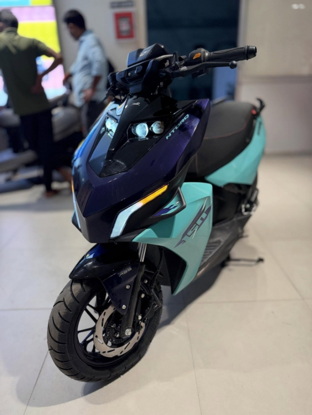Hinh anh thuc te cua TVS Ntorq 150 o dai ly Mau tay ga ngau nhat phan khuc gia tu 31 trieu dong - 4