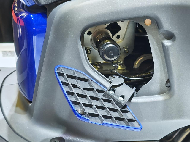 Hinh anh thuc te Yamaha H2 Buddy Porter chiec xe ga chay bang hydro tai Japan Mobility Show 2025 - 12