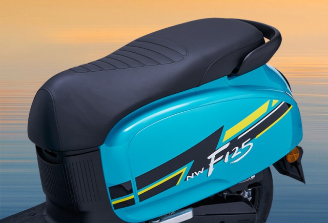 Honda NWF125 Gulf Blue Lan gio bien xanh thoi bung suc song cho dong tay ga pho thong - 7