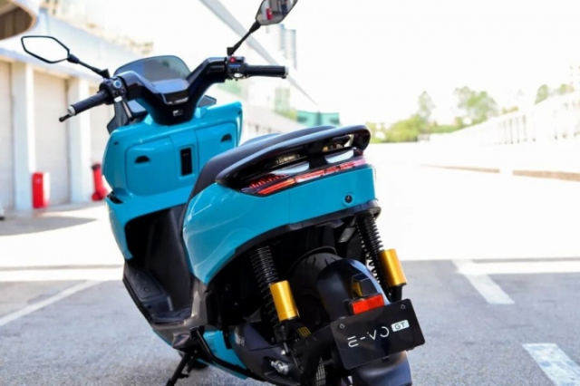 Honda ra mat xe dien EVO GT Di duoc 170 km toc do toi da 120 kmh trang bi bo xa moi doi thu - 9