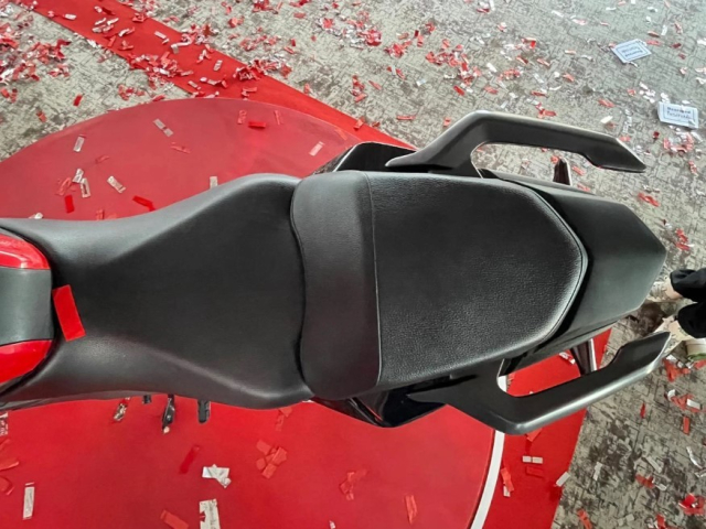 Honda tai sinh huyen thoai NX190 voi dien mao 20 Co ABS doi man hinh TFT gia chi 79 trieu Dong - 12