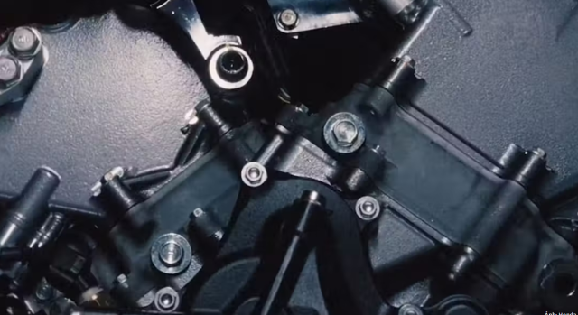 Honda V3R da san sang trinh lang tai su kien EICMA 2025 - 4