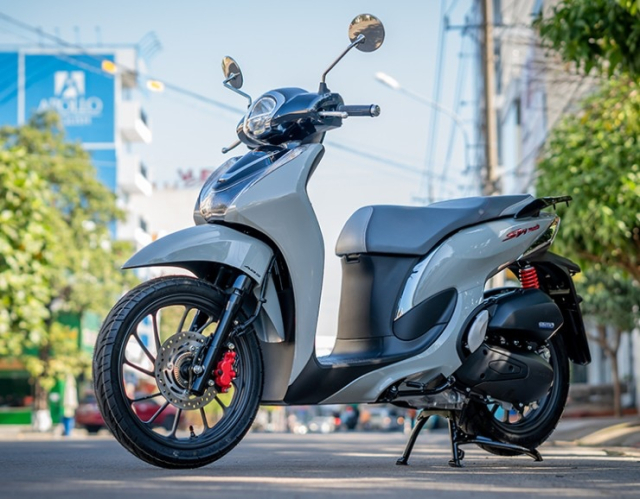 Honda Viet Nam tri an khach hang mua xe SH Mode voi nhieu uu dai hap dan - 6