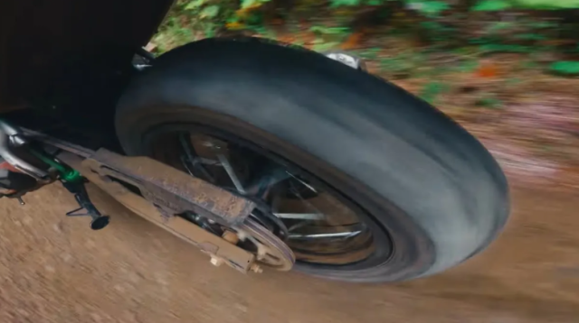 Kawasaki KLE moi sap ra mat Huyen thoai sap duoc hoi sinh - 4