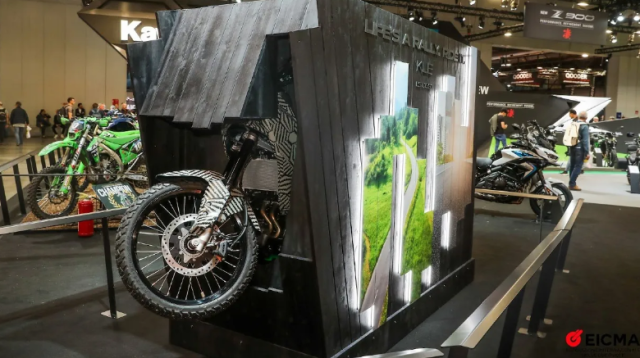 Kawasaki KLE moi sap ra mat Huyen thoai sap duoc hoi sinh - 5