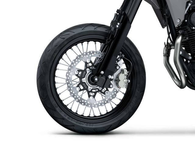 Kawasaki KLX230 SSM 2025 ra mat Malaysia lua chon moi cho anh em me offroad va supermoto - 12