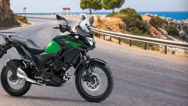 Kawasaki VersysX 250 2026 trinh lang Duoc bo sung mau sac moi voi gia ban giam nhe