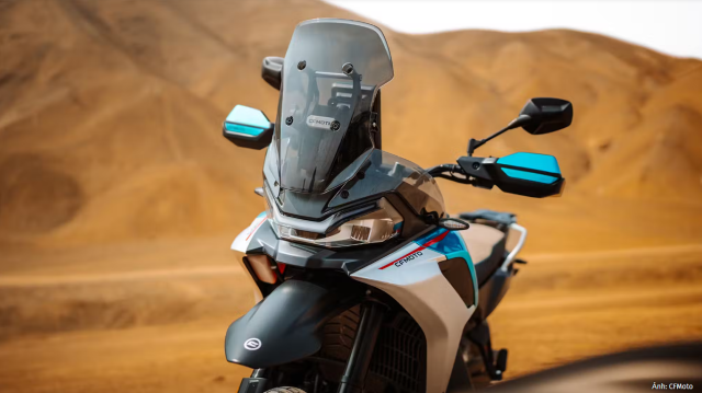 Lo tin CFMoto 1000 MTX 3 xylanh moi lieu co tao song gio o EICMA 2025