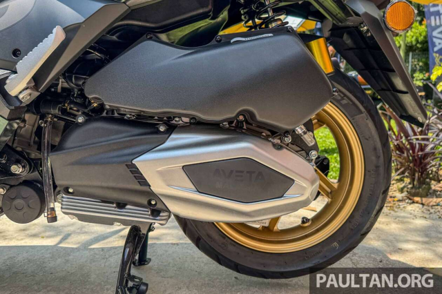 Mau xe tay ga 250cc gia chi gan 79 trieu Dong vua ra mat o Malaysia co gi dac biet - 8