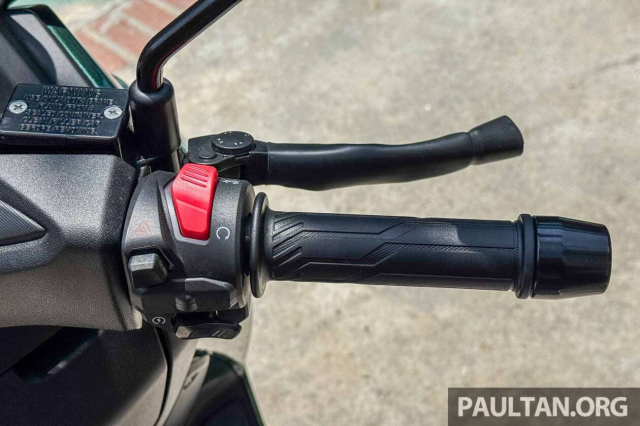 Mau xe tay ga 250cc gia chi gan 79 trieu Dong vua ra mat o Malaysia co gi dac biet - 19