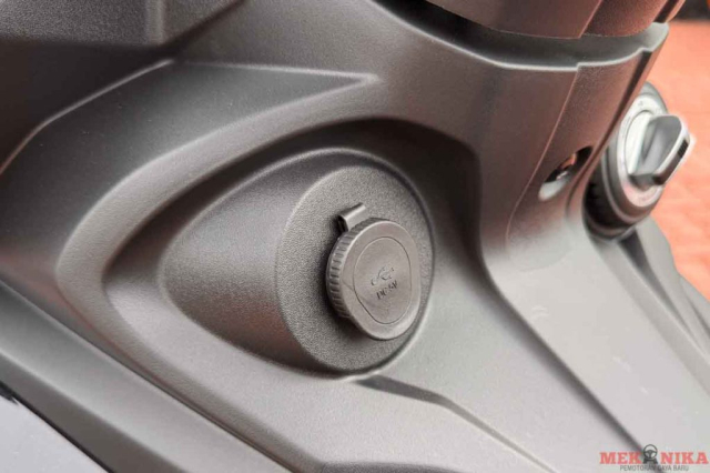 Modenas Z15GT doi thu moi cua Winner R va Exciter 155 trinh lang voi gia chi 45 trieu Dong - 19