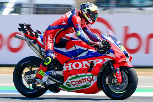MotoGP GP Nhat Ban Joan Mir dap tra nhung nguoi chi trich sau khi gianh duoc buc vinh quang dau tien - 5