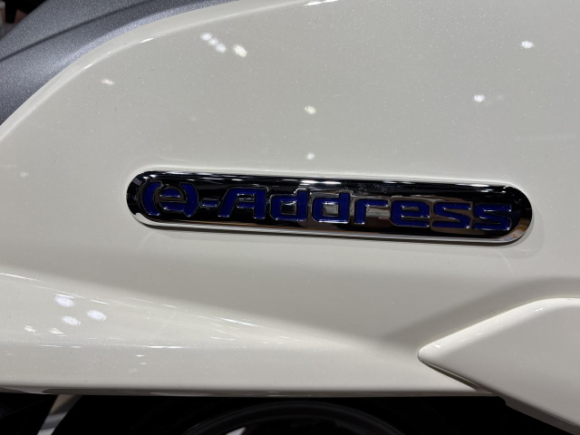 Nay moi co dip sam soi toan bo chi tiet cua chiec xe dien eAddress cua Suzuki - 4