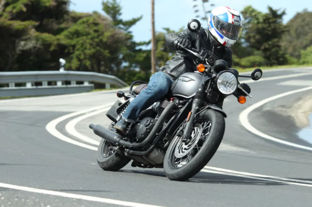 Triumph Bonneville 350 Tin don hay su that sap thanh hien thuc - 4
