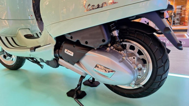 Vespa LX 150 IGet 2026 ra mat voi 4 mau moi co gia ban quy doi khoang 75 trieu Dong - 6