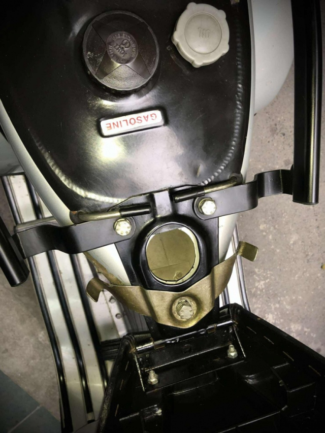 Xe co 30 nam tuoi Vespa PX150E 1995 co gia ban cao gap doi Honda SH tai Viet Nam - 9