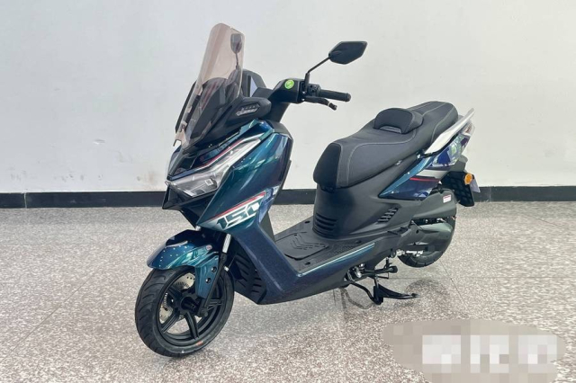 Xuat hien mau xe ga moi Dang nhu Vario 160 trang bi nhu XMax gia re hon Vision