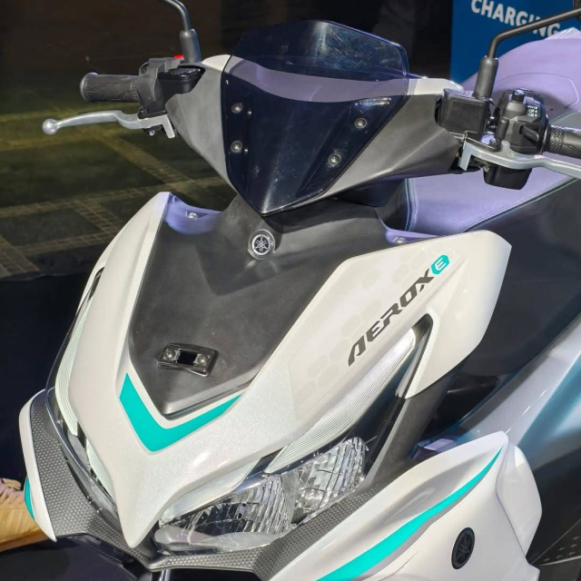Can canh chi tiet AeroxE phien ban xe dien cua NVX 155 vua duoc Yamaha ra mat