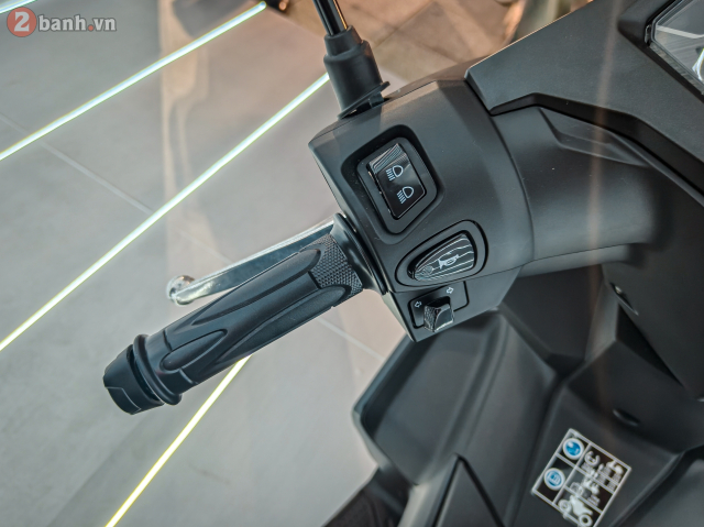 Can canh Honda Air Blade 2026 vua ra mat thi truong Viet Nam voi muc gia hap dan - 12