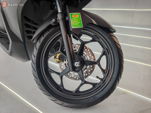 Can canh Honda Air Blade 2026 vua ra mat thi truong Viet Nam voi muc gia hap dan - 14