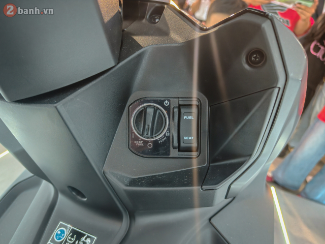 Can canh Honda Air Blade 2026 vua ra mat thi truong Viet Nam voi muc gia hap dan - 21