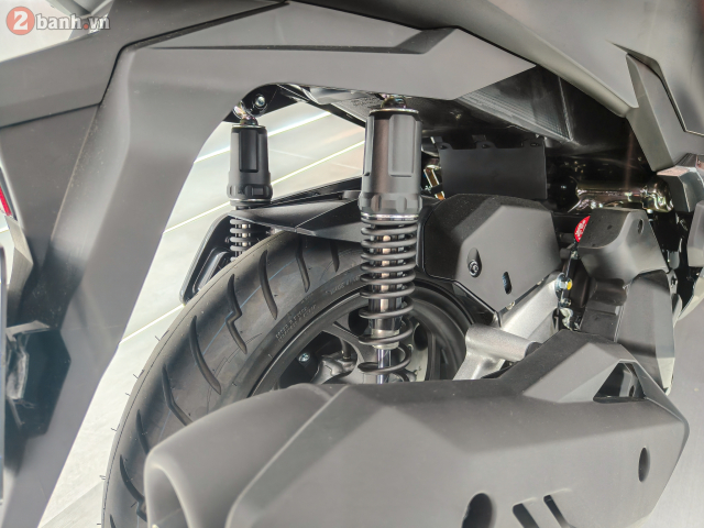 Can canh Honda Air Blade 2026 vua ra mat thi truong Viet Nam voi muc gia hap dan - 26