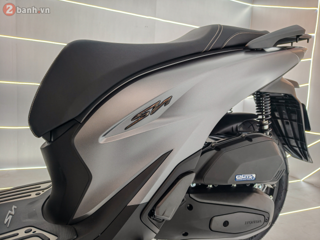 Can canh Honda SH125i va SH160i 2026 voi giao dien hoan toan moi vua ra mat tai nuoc ta - 24