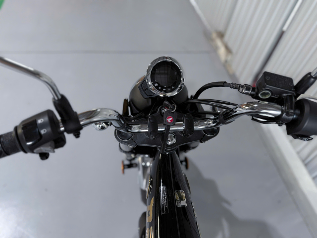 Can canh phien ban dac biet Honda Dax Royal vua cap ben thi truong Viet Nam voi so luong cuc it - 19