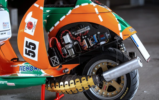 Chiem nguong ban do Vespa 787B Khi niem dam me hai banh cham vao huyen thoai Le Mans - 12