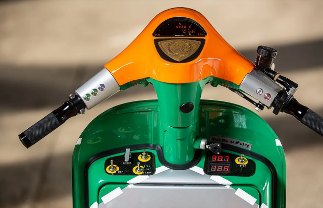 Chiem nguong ban do Vespa 787B Khi niem dam me hai banh cham vao huyen thoai Le Mans - 19