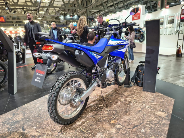 Hinh anh chi tiet cua Yamaha WR125R hoan toan moi duoc trung bay tai EICMA 2025 - 6