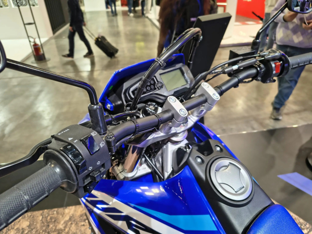 Hinh anh chi tiet cua Yamaha WR125R hoan toan moi duoc trung bay tai EICMA 2025 - 10