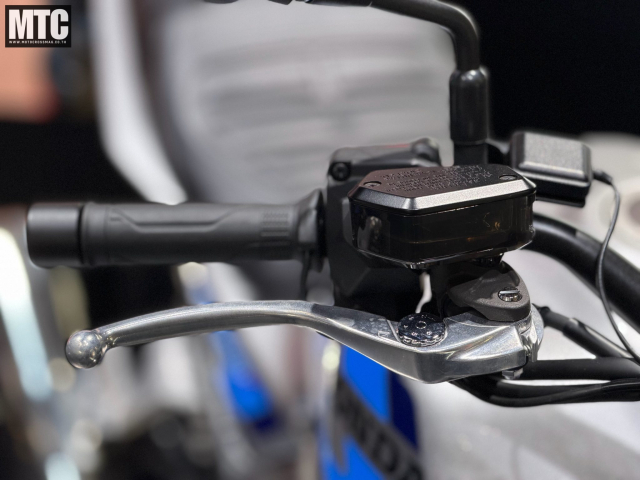 Honda CB1000F SE 2026 Freddie Spencer Khi huyen thoai quay tro lai voi dien mao moi - 8