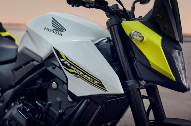 Honda CB500 Hornet 2026 Khi ong bap cay truong thanh va cham toi tam cao moi - 4