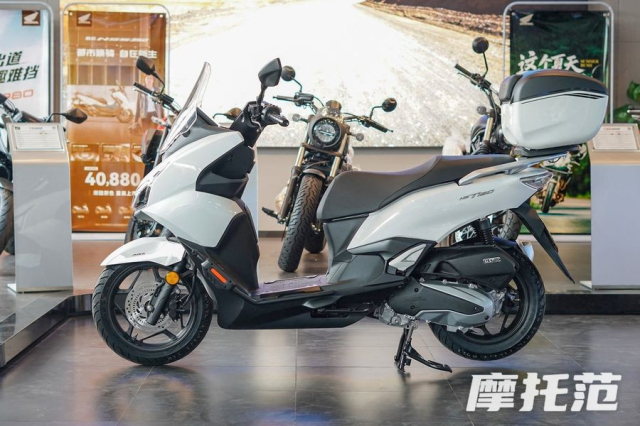 Honda NWT150 phien ban san phang day thu vi cua PCX Co gia ban chi tu 55 trieu Dong - 4