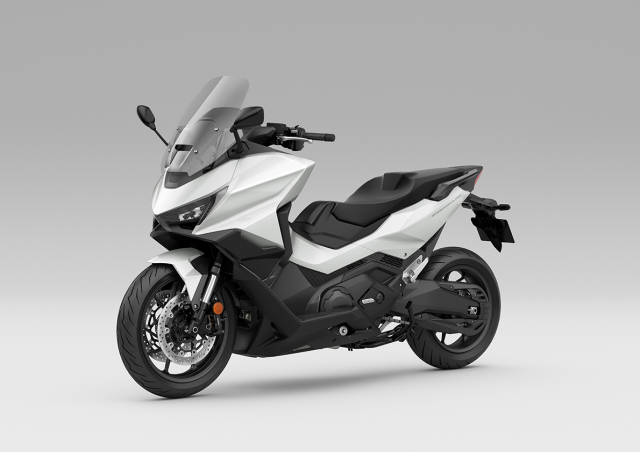 Honda x-adv - 5
