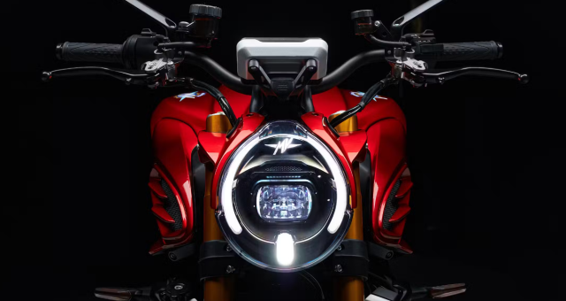 MV Agusta Brutale 950 Serie Oro Naked bike phien ban gioi han ra mat nam 2026