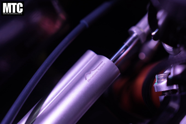 Panigale V4 Tricolore 2025 trinh lang Khi Tinh than Y cham den gioi han cuoi cua dam me - 12