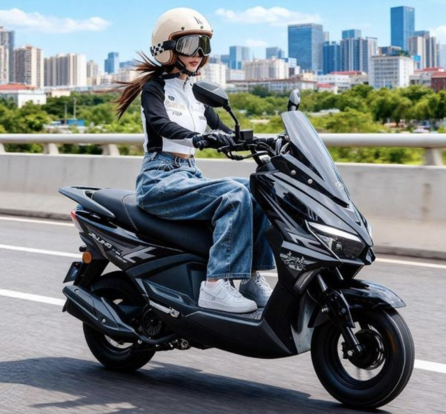 Qiaojia 125 mau xe tay ga gia re nhu Wave Alpha van co LED dong ho LCD va sac USB doi