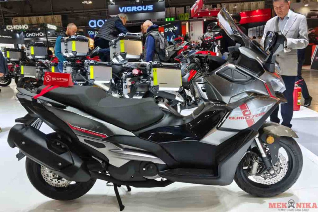 QJMotor Fort 600 lo dien lan gio moi thach thuc Kymco AK550 trong the gioi maxiscooter - 6