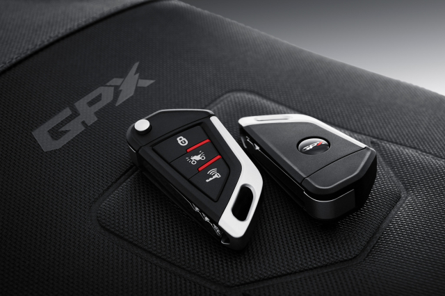 Gpx dz2 hyper-trex ra mắt ở thái trang bị hơn hẳn honda sh nhưng giá rẻ hơn cả air blade 160 - 16