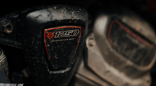 Ra mat HarleyDavidson CVO Pan America 2026 Khi chat My bang rung vuot nui - 5