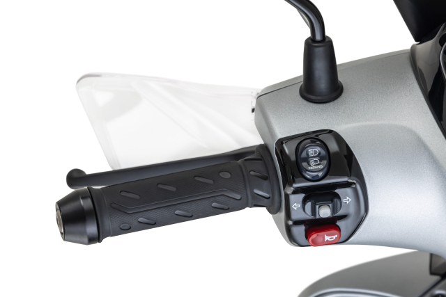 Ra mat Kymco People R Hybrid 125 Ke gat gio Honda SH125i tai luc dia gia - 10