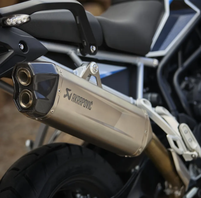 Ra mat Triumph Tiger 900 1200 Alpine Desert Edition 2026 Khi dam me cham toi gioi han moi - 16